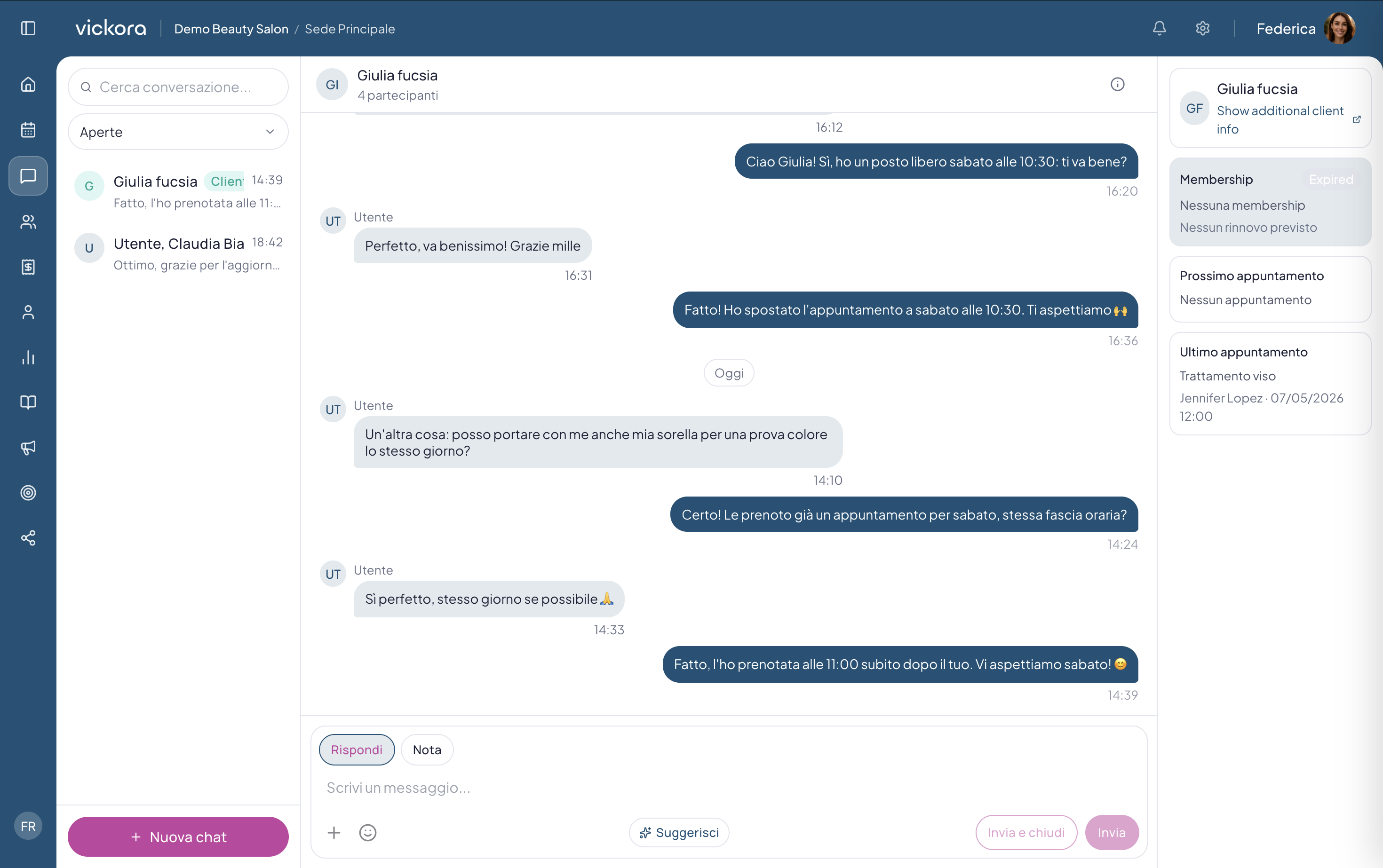 Chat reale Vickora tra cliente e centro con conversazione sugli appuntamenti e pannello cliente
